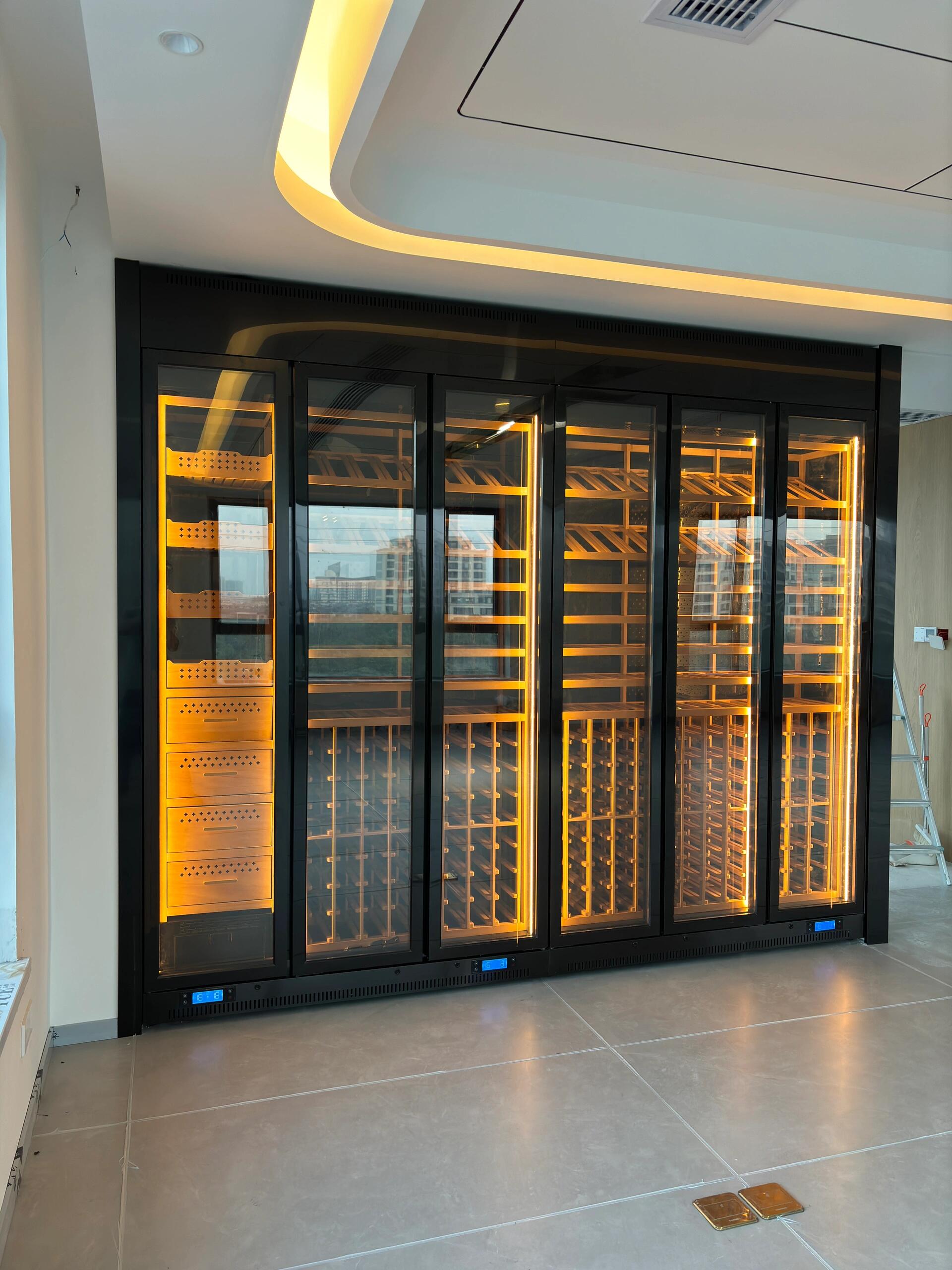 Refrigerador de Vinho Comercia - Commercial Kitchen Zones avaliação e preço